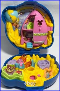 Polly Pocket Disney Minnie's Space Compact 1996 Complete with Aliens