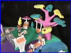 Polly Pocket Magical Movin' Moving MAGNETIC Pollyville % Complete BOXED