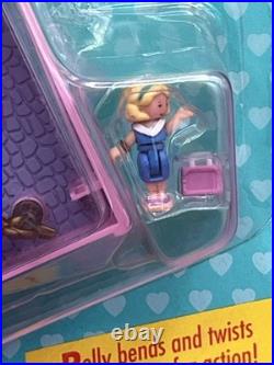 Polly Pocket POLLY IN PARIS Vacation Fun Playset MOC NEW 1996 Vintage Bluebird Polly Pocket POLLY IN PARIS Vacation Fun Playset MOC NEW 1996 Vintage Bluebird