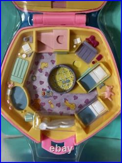 Polly Pocket POLLY IN THE NURSERY 1992 Vintage Bluebird Toys NEW