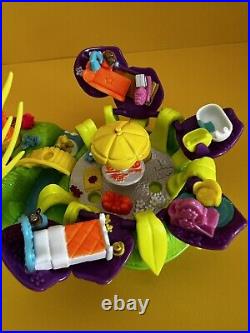 Polly Pocket Petal Village 100% COMPLETE 1997 Vintage Bluebird Toys