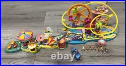 Polly Pocket Pollyworld Amusement Park & Figures & Car Working Vintage 2002 Polly Pocket Pollyworld Amusement Park & Figures & Car Working Vintage 2002