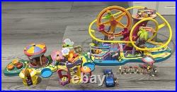 Polly Pocket Pollyworld Amusement Park & Figures & Car Working Vintage 2002 Polly Pocket Pollyworld Amusement Park & Figures & Car Working Vintage 2002
