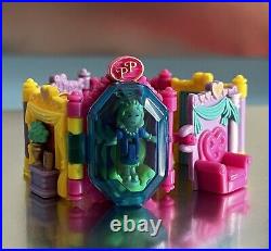 Polly Pocket ROYAL BRACELET 1997 Vintage Bluebird Toys 100% COMPLETE Playset