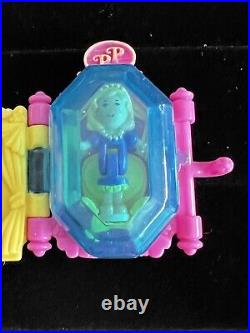 Polly Pocket ROYAL BRACELET 1997 Vintage Bluebird Toys 100% COMPLETE Playset