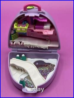 Polly Pocket SNOW MOUNTAIN Vintage 1996 Bluebird EUC All Original 100% COMPLETE