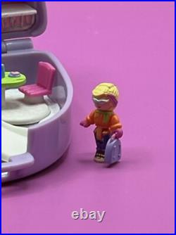 Polly Pocket SNOW MOUNTAIN Vintage 1996 Bluebird EUC All Original 100% COMPLETE
