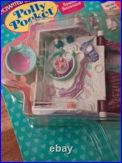 Polly Pocket SPARKLE SNOWLAND Enchanted Storybooks 1996 Playset NRFP Sealed