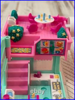 Polly Pocket Vintage 1994 Drive-Thru Burger Stand Playset Variation Complete Polly Pocket Vintage 1994 Drive-Thru Burger Stand Playset Variation Complete