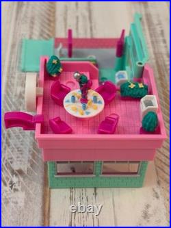 Polly Pocket Vintage 1994 Drive-Thru Burger Stand Playset Variation Complete Polly Pocket Vintage 1994 Drive-Thru Burger Stand Playset Variation Complete