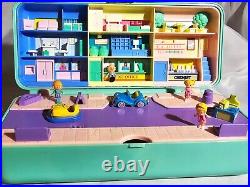 Polly Pocket Vintage Bluebird 1989 High Street 4 Dolls Figures, Cars and Rings