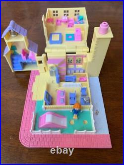 Polly Pocket vintage play sets 1994 Magical Mansion, COMPLETE Mat & 8 more Polly Pocket vintage play sets 1994 Magical Mansion, COMPLETE Mat & 8 more