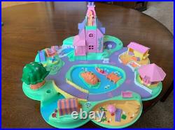 Polly Pocket vintage play sets 1994 Magical Mansion, COMPLETE Mat & 8 more Polly Pocket vintage play sets 1994 Magical Mansion, COMPLETE Mat & 8 more