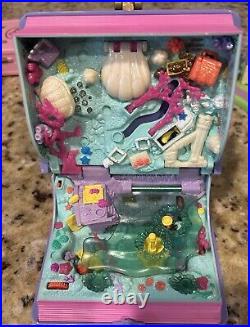 Polly pocket vintage 90s Lot With 6 Figures