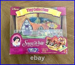 RARE Vintage Mattel SNOW WHITE & the Seven Dwarfs LIGHT-UP COTTAGE Polly Pocket