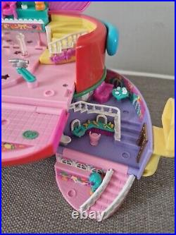 Rare Bluebird Vintage Polly pocket 1995 Light-Up fashion show hat box VGC