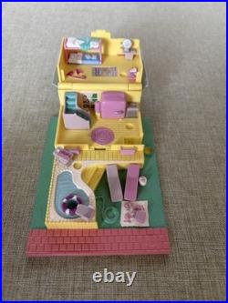 Rare Vintage 1994 Bluebird Polly Pocket Pollyville -10 Buildings & Mat & Figures