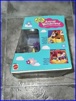 Rare! Vintage 1995 Polly Pocket Dog House Animal Wonderland Collection in Box