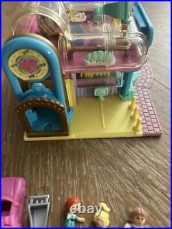 Rare Vintage Bluebird Polly Pocket 1995 Light-Up Supermarket with dolls, pink