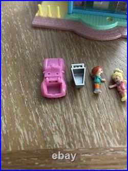 Rare Vintage Bluebird Polly Pocket 1995 Light-Up Supermarket with dolls, pink