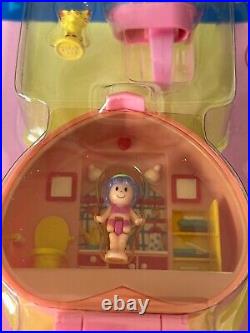 Sealed Angel Polly Pocket Ring House Dinner Time and Bath time Set