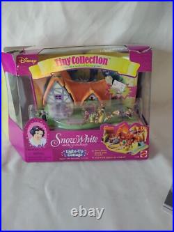 Snow White Seven Dwarves Cottage Polly Pocket Bluebird VTG Light Up Works 100%