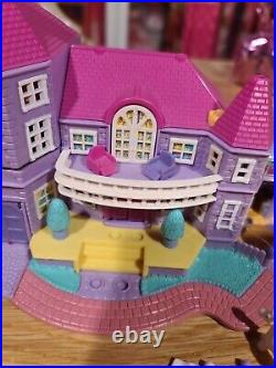 VINTAGE & RARE POLLY POCKET LIGHT UP MANSION withDOLLS