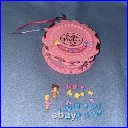 VTG Polly Pocket 1994 Birthday Party Surprise Compact 25 Pieces Banner Bluebird VTG Polly Pocket 1994 Birthday Party Surprise Compact 25 Pieces Banner Bluebird