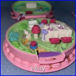 VTG Polly Pocket 1994 Birthday Party Surprise Compact 25 Pieces Banner Bluebird