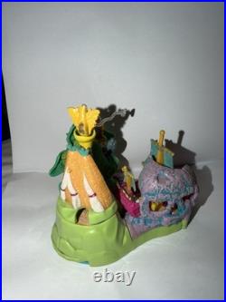 Very Rare Disney Vintage Bluebird Polly Pocket 1997 Peter Pan Neverland Playset