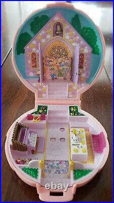 Vintage 1989 Bluebird Polly Pocket Wedding Chapel Compact Playset