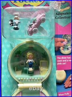 Vintage 1991 Polly Pocket Bluebird 50's Diner Ring and Ring Case New On Card