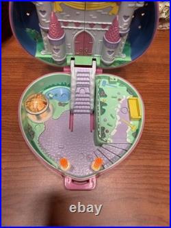 Vintage 1992 Bluebird Polly Pocket Starlight Castle? Complete withSwan, Mint