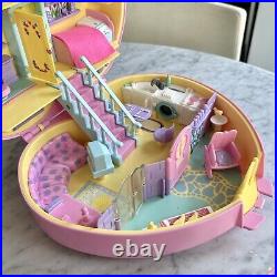 Vintage 1992 Lucy Locket Polly Pocket Carry N' Play Dream House With Doll