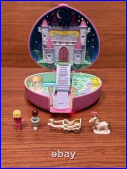 Vintage 1992 Polly Pocket Bluebird Starlight Castle Complete with Figures. WORKS