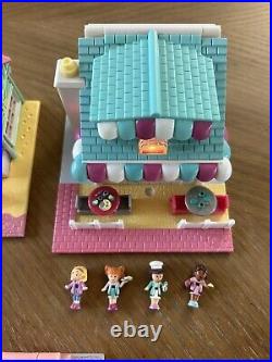 Vintage 1993 Polly Pocket Complete Toy Shop Beach Cafe Pizzeria with dolls