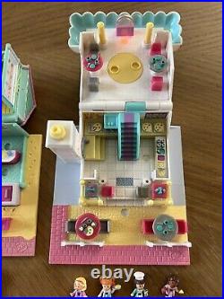 Vintage 1993 Polly Pocket Complete Toy Shop Beach Cafe Pizzeria with dolls