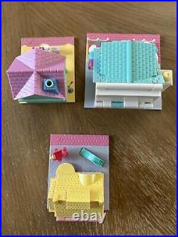 Vintage 1993 Polly Pocket Complete Toy Shop Beach Cafe Pizzeria with dolls