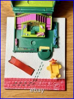 Vintage 1993 Polly Pocket Holiday Toy Shop COMPLETE Excellent Condition