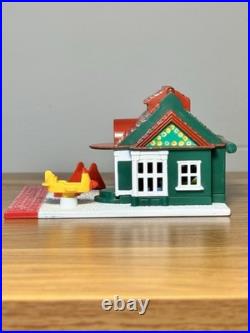 Vintage 1993 Polly Pocket Holiday Toy Shop COMPLETE Excellent Condition