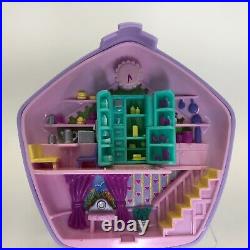 Vintage 1994 Bluebird Polly Pocket'Slumber Party' Complete with 2 Mini Figures