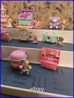 Vintage 1994 Mimi and The Goo Goos Polly Pocket/ Blue Bird Figures Collectible