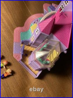 Vintage 1994 Polly Pocket Bluebird Toys Magical Mansion Near Complete, 4 Flags