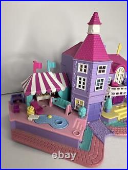 Vintage 1994 Polly Pocket Light-Up Magical Mansion Complete & Working Lights