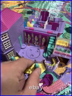 Vintage 1994 Polly Pocket Light Up Magical Mansion Figures Horse Car Boat Mat ++ Vintage 1994 Polly Pocket Light Up Magical Mansion Figures Horse Car Boat Mat ++