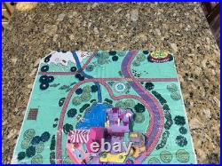 Vintage 1994 Polly Pocket Light Up Magical Mansion Figures Horse Car Boat Mat ++ Vintage 1994 Polly Pocket Light Up Magical Mansion Figures Horse Car Boat Mat ++