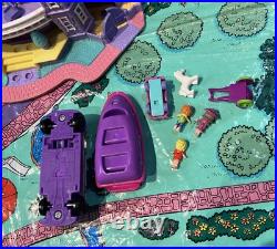 Vintage 1994 Polly Pocket Light Up Magical Mansion Figures Horse Car Boat Mat ++ Vintage 1994 Polly Pocket Light Up Magical Mansion Figures Horse Car Boat Mat ++