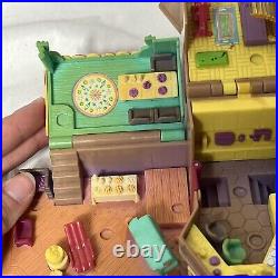 Vintage 1994 Polly Pocket Light-Up Magical Mansion Missing 1 Figure 99% Complete