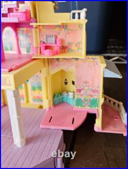 Vintage 1995 Bluebird Toys Polly Pocket Pop-Up Party Playset Play House
