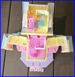 Vintage 1995 Bluebird Toys Polly Pocket Pop-Up Party Playset Play House